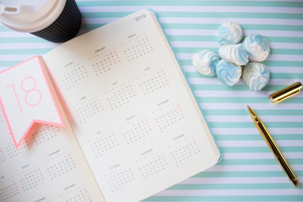 s-o-c-i-a-l-c-u-t-1092868-unsplash Mom Resolutions: My Goals for Motherhood in 2019 Valerie Barbosa Contributor Miami Moms Blog