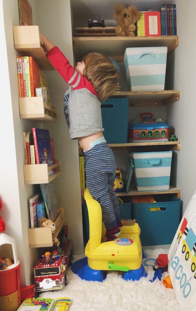 Book Nook Read Across America: 7 Ways to Celebrate Reading Awareness Bethany Pappas Contributor Miami Moms Blog