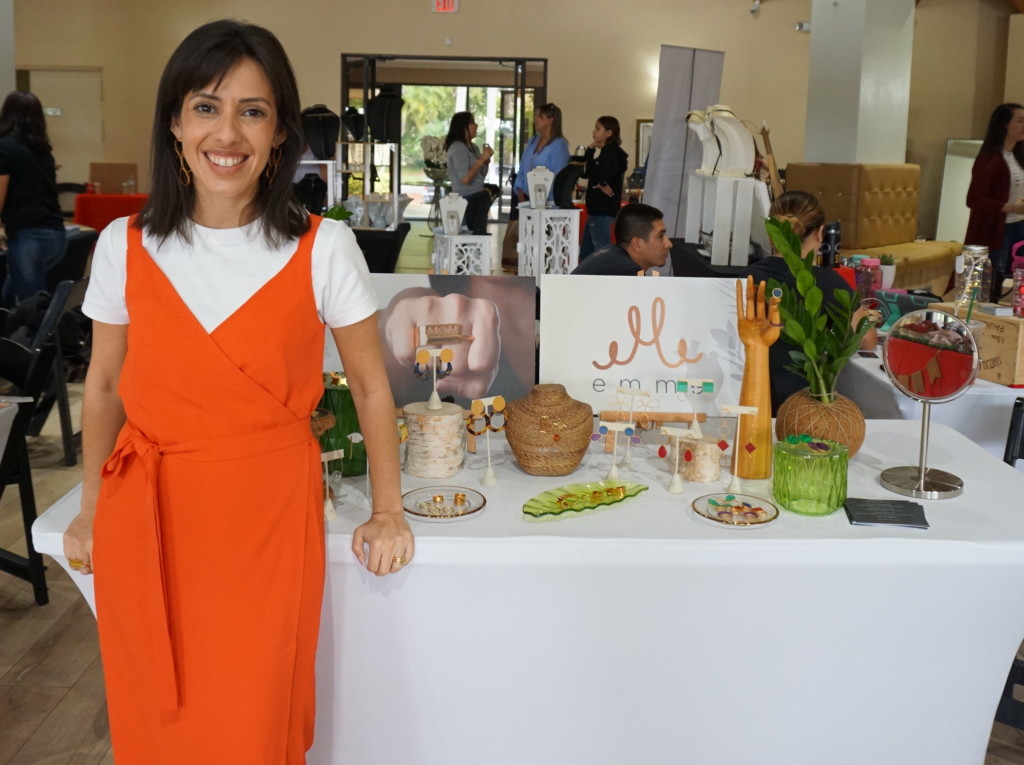 Mamá emprendedora: la razón por la que me hago llamar así Macy Calder Contributor Miami Moms Blog