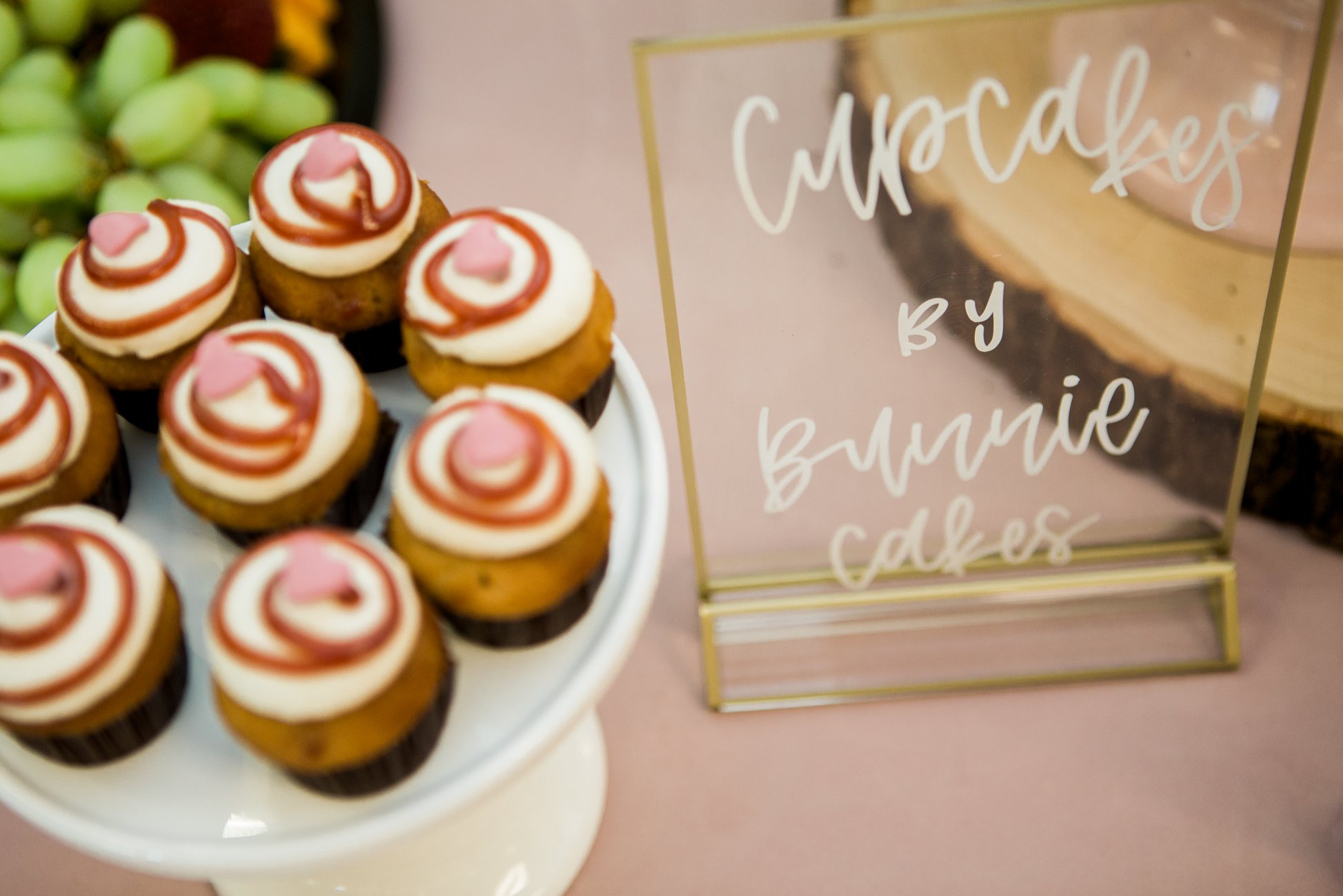 miami moms blog bloom bunnie cakes