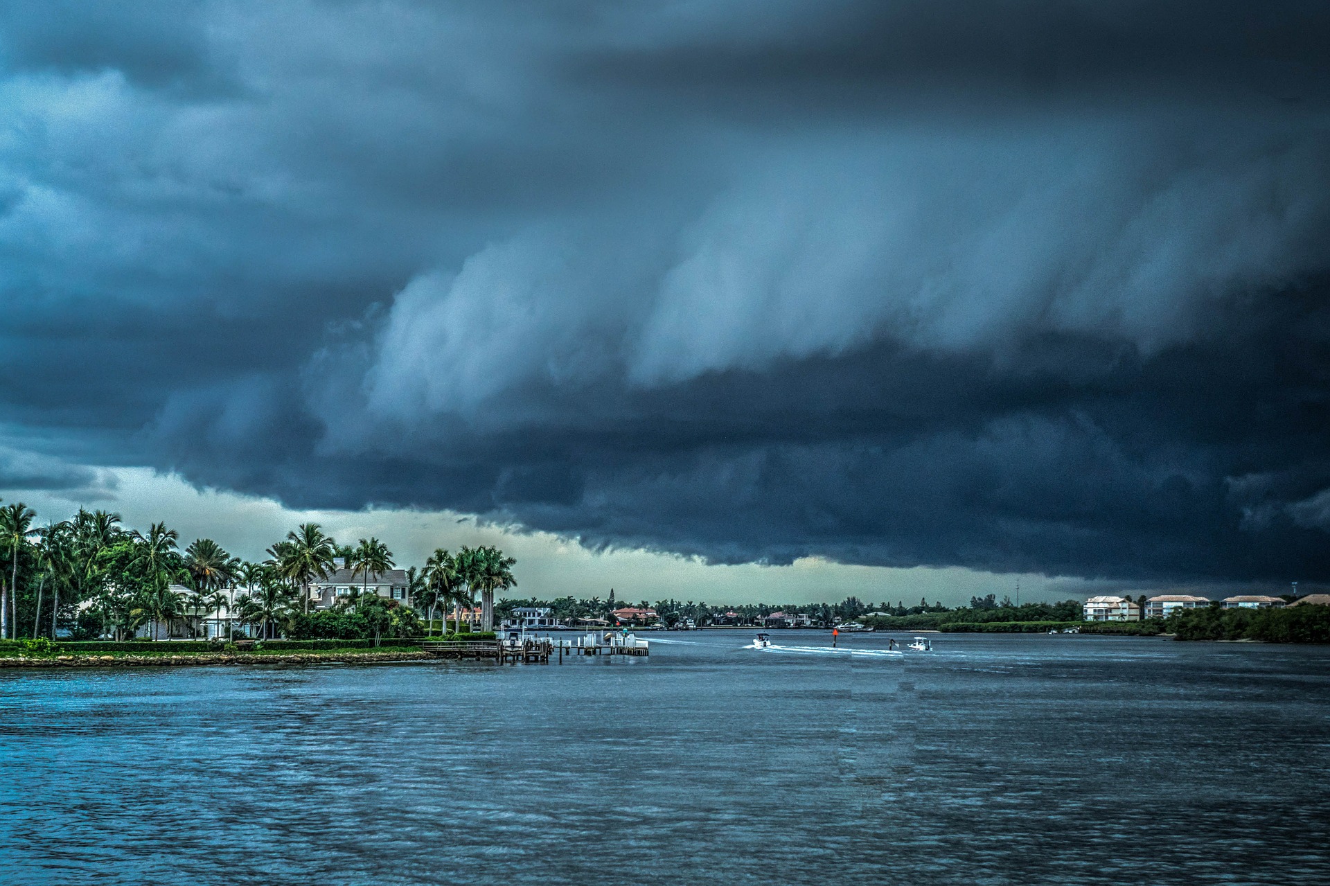 hurricane Temporada de huracanes: Preparar a nuestros hijos Gabriela Morales Contributor