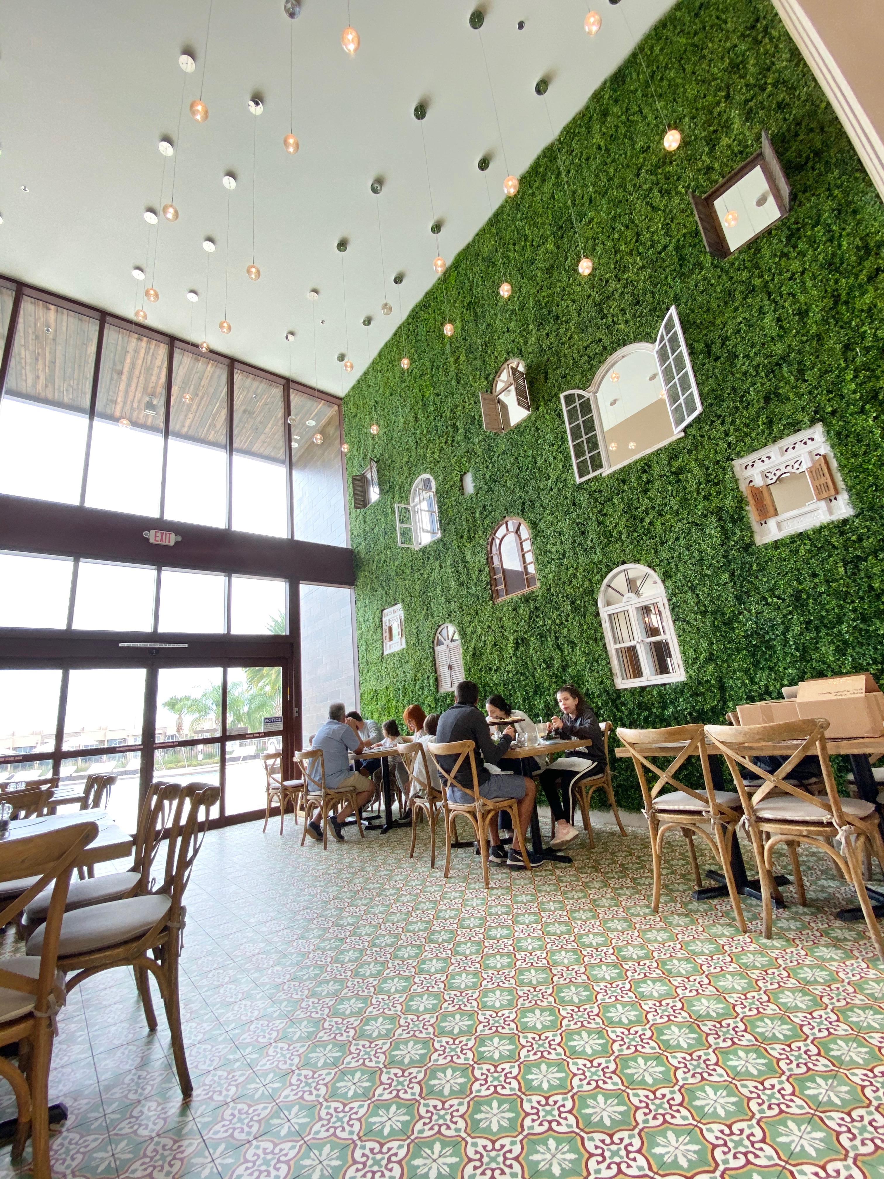 MVY Restaurant Villagio Miami Moms Blog Becky Salgado Contributor