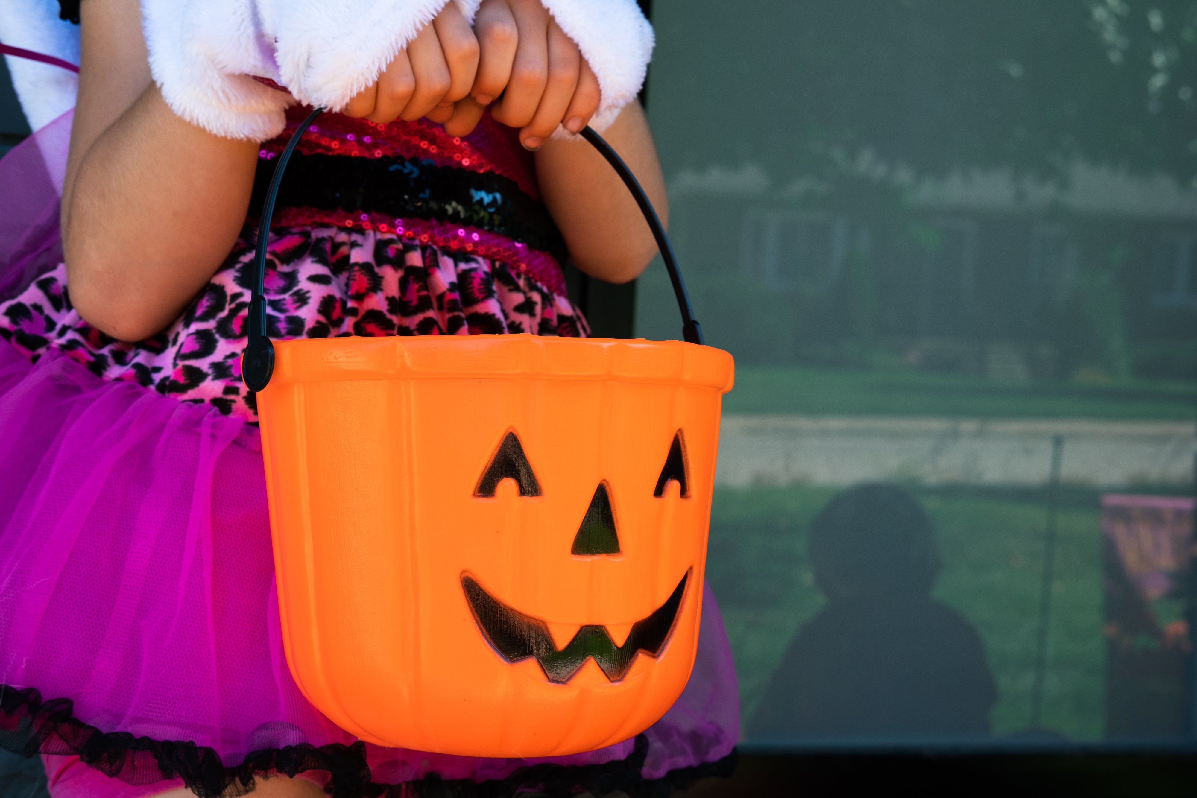 Sugar & Cavity Prevention: Ask Dr. Bob About Halloween Candy Lynda Lantz Contributor Miami Moms Blog