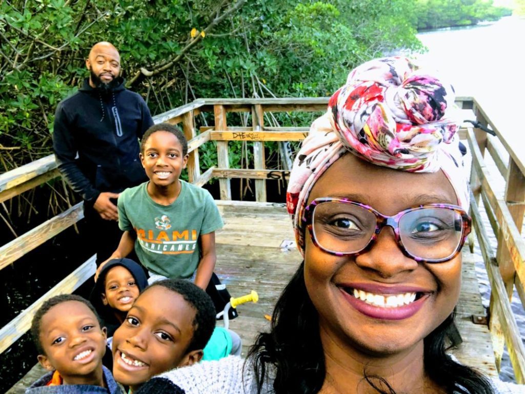 Esther-McCant-family-picture-Greynolds-Park