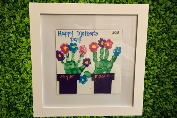 Mother's Day Crafts: DIY Gifts to Make With Your Little Ones Stacey Geiger Contributor Miami Moms Blog
