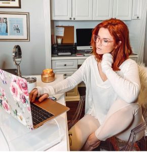 Want to Build Your Social Media Mommas? Dacia Wiegandt Contributor Miami Mom Collective