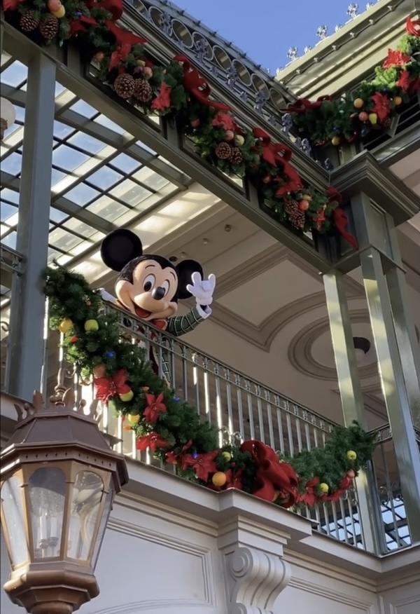 The Holidays are alive at Walt Disney World, even during COVID! sandra jacquemin The Holidays at Walt Disney World: They're Alive, Even During COVID! Sandra Jacquemin Contributor Miami Mom Collective