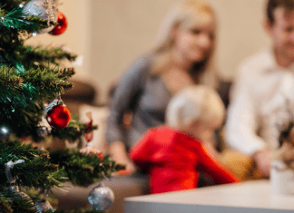 Christmas Movies: Family Friendly Favorites for the Holiday Season Ana-Sofia DuLaney Contributor Miami Mom Collective