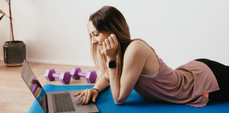 8 Best Workout Apps for Moms: Quick and Efficient Exercises at Home 8 Best Workout Apps for Moms: Quick and Efficient Exercises at Home Zoe Costa Contributor Miami Mom Collective