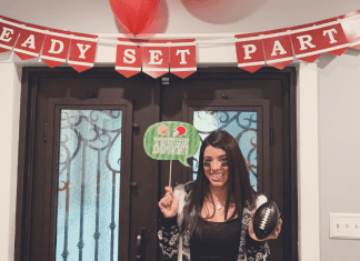 Ready to party! The Big Game: Quick Recipes and Tips for a Super Fun Day Ana-Sofia DuLaney Contributor Miami Mom Collective