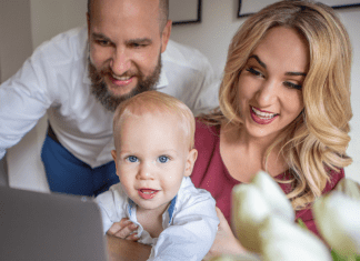 Miami Mom Collective Welcomes MIA Mom Ann Keil Dux Family Photo of Miami Mom Collective Contributor Ann Keil Dux