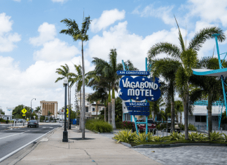 The Vagabond Motel (Love Where You Live: Why I Love Living in the Upper East Side Brittany Aquart Contributor Miami Mom Collective)