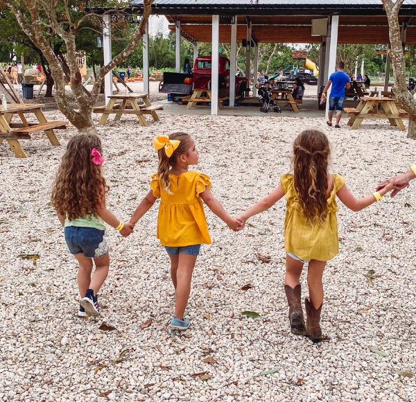 Friends at the farm (Dianna Hill Contributor Miami Mom Collective)