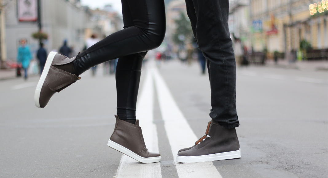 Image: A couple standing on a busy street (Car Dates: Let's Get Driving! Lorena Lougedo Contributor Miami Mom Collective)