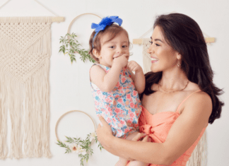 (De dónde viene el Día de la Madre y qué me hace pensar Ana Gabriela Caballeros Contributor Miami Mom Collective)