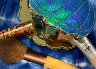 Summer Makeup Trends for Moms: Let it Glow
