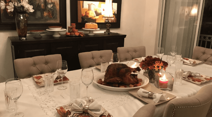 Image: A dining room table set for a Friendsgiving meal
