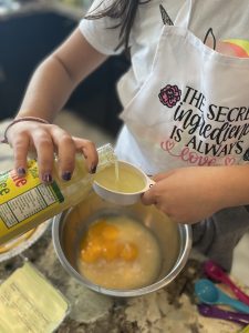 Measuring the key lime juice