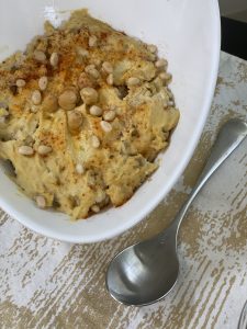 Image: A bowl of fresh hummus