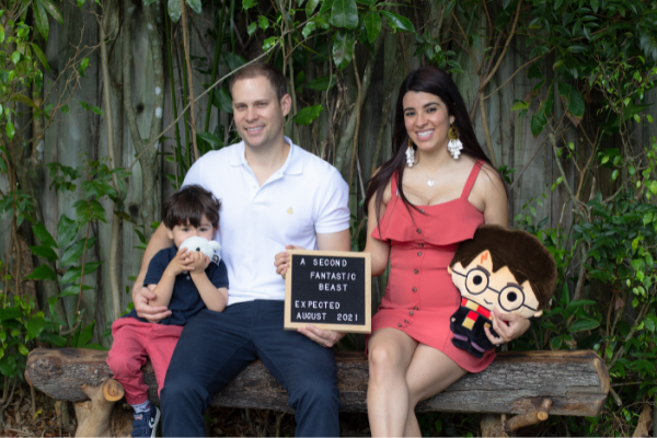 Ana-Sofia with her husband and oldest son, pictured in the announcement of their second baby boy