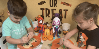 Fall Fun With the Grandkids! Decorating pumpkin cookies