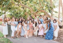 APPLY: Miami Mom Collective Contributor Applications are OPEN the Miami Mom Collective Team outside under a tree