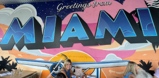 Restaurants in Coral Gables: 6 of My Favorites Image: Mural at a Miami restaurant