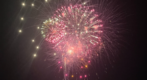 Image: A 4th of July fireworks display